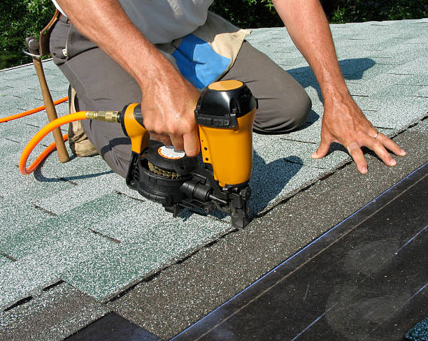 Best Emergency Roof Repair  in Uniontown, AL